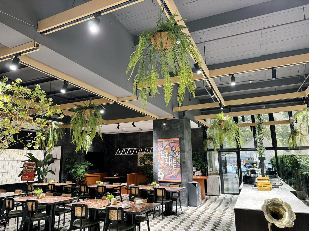 上海徐家汇八万人体育场趣栗酒店