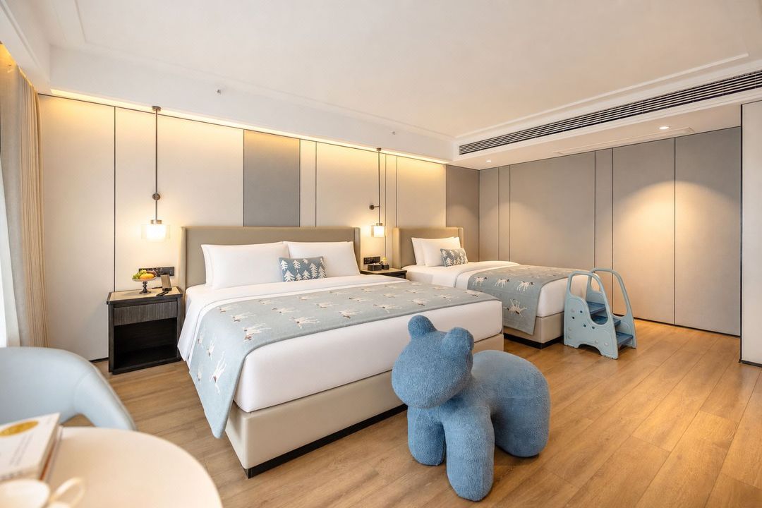 MET NIGHT HOTEL美奈酒店(贵阳北站国际会展中心店)