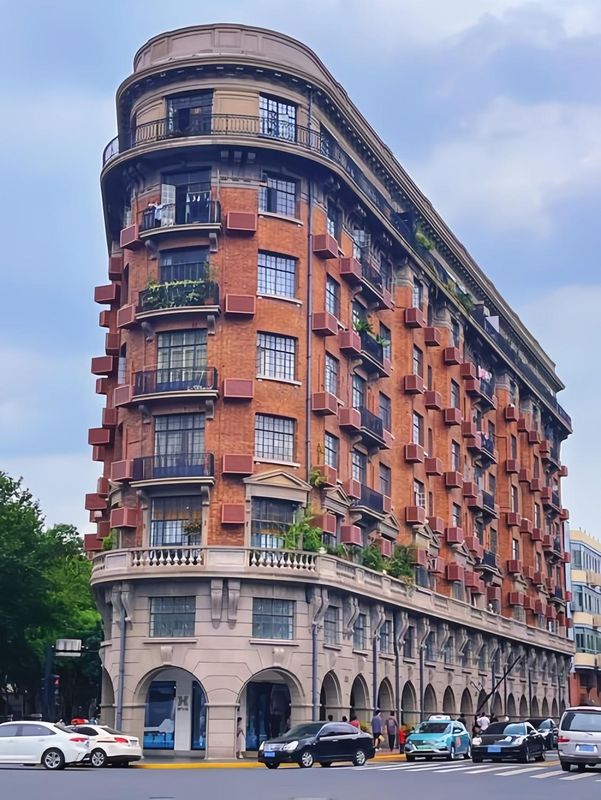 上海虹桥天山路亚朵S酒店