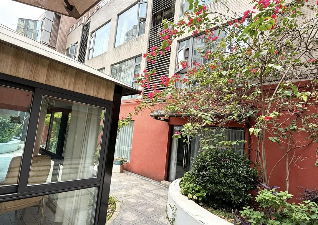 丽呈假日S酒店(成都火车南站)