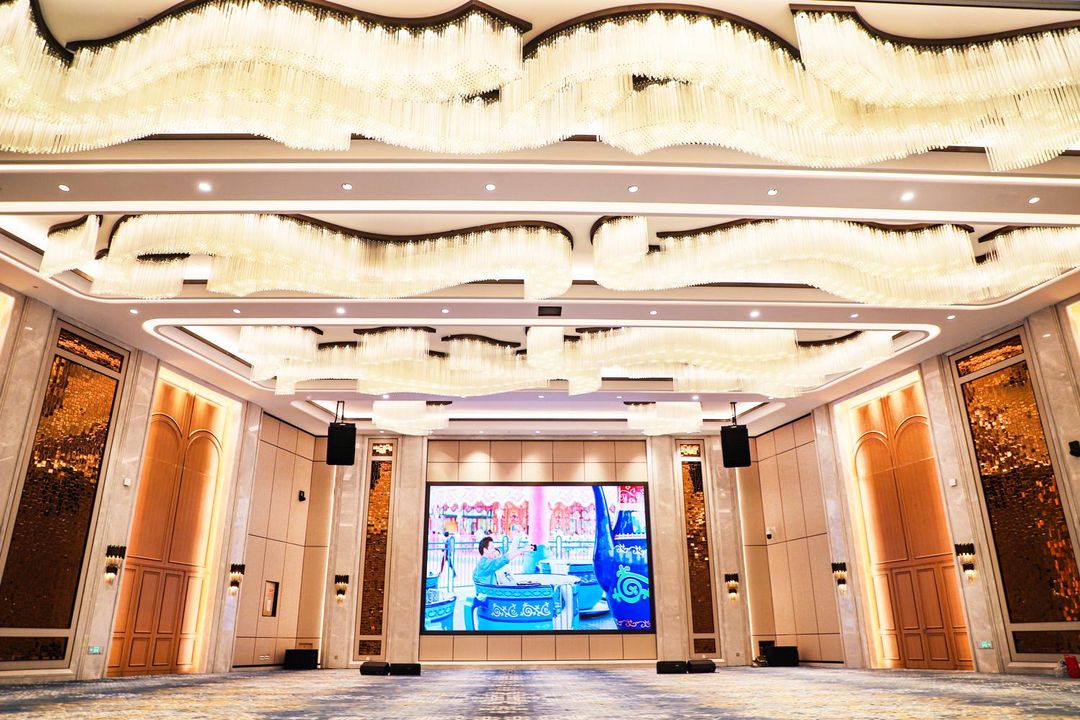 天津熊出没酒店