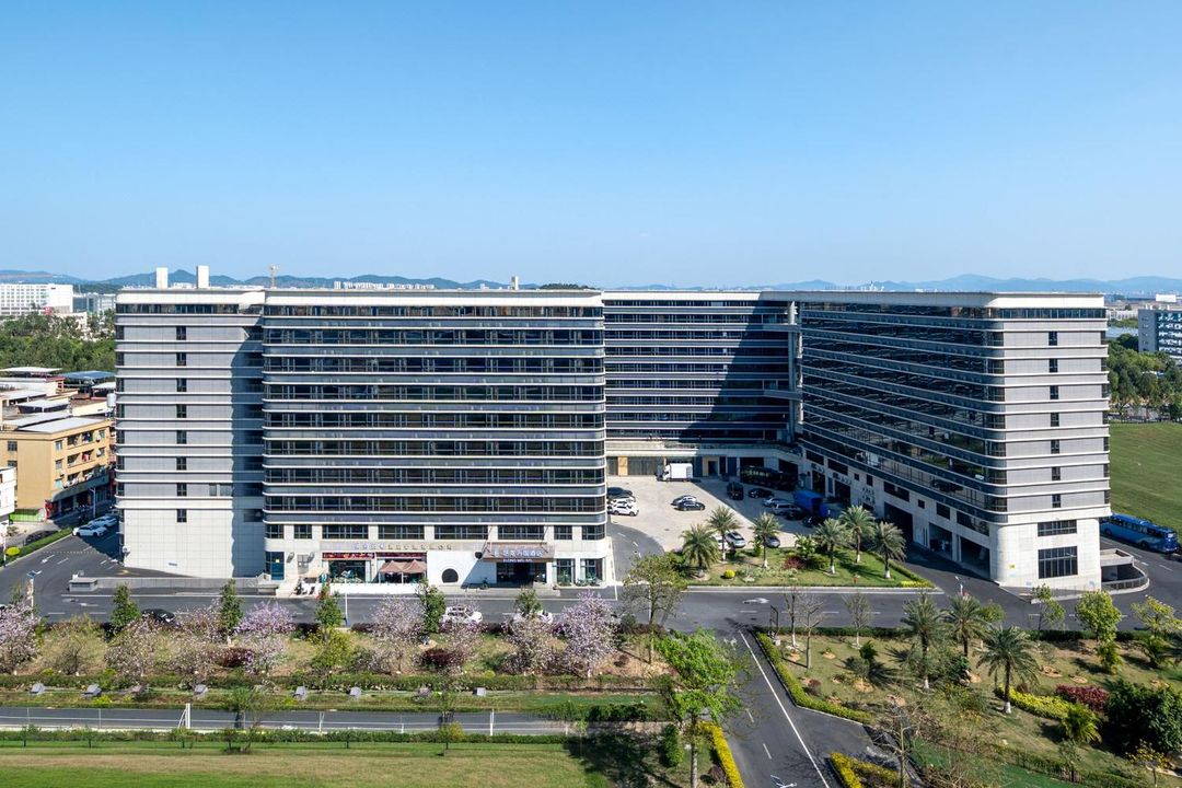 艺龙万国酒店(广州白云国际机场店)