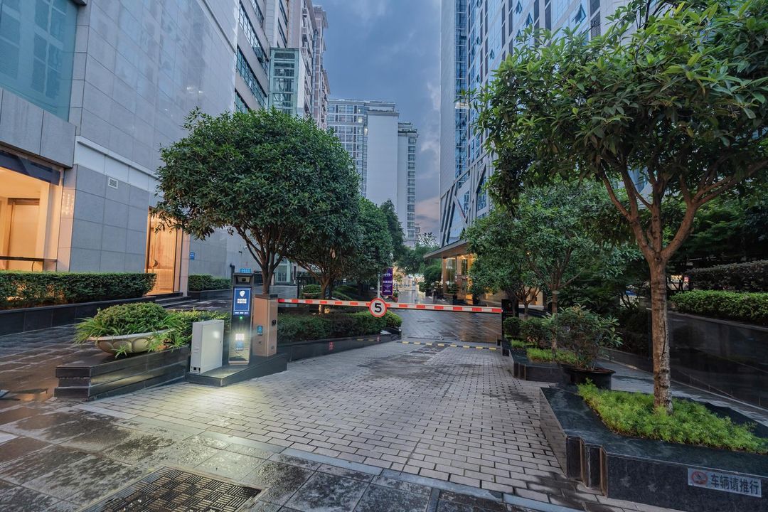 成都天府广场美居酒店