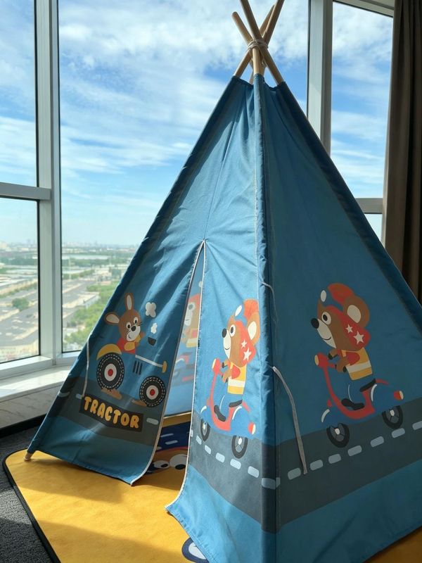 佰佬至尚主题酒店