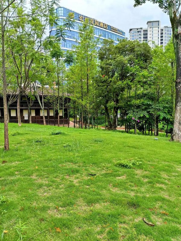 宏亮花园酒店 (福州闽侯大学城店)