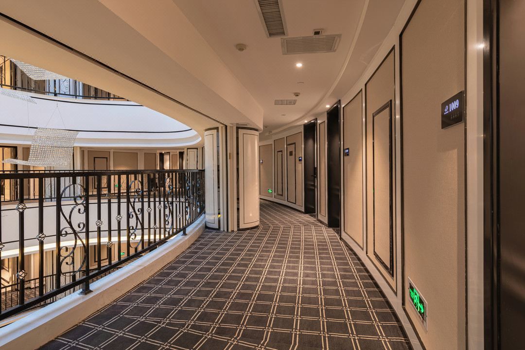 艺龙酒店(西安陕西历史博物馆体育场地铁站店)
