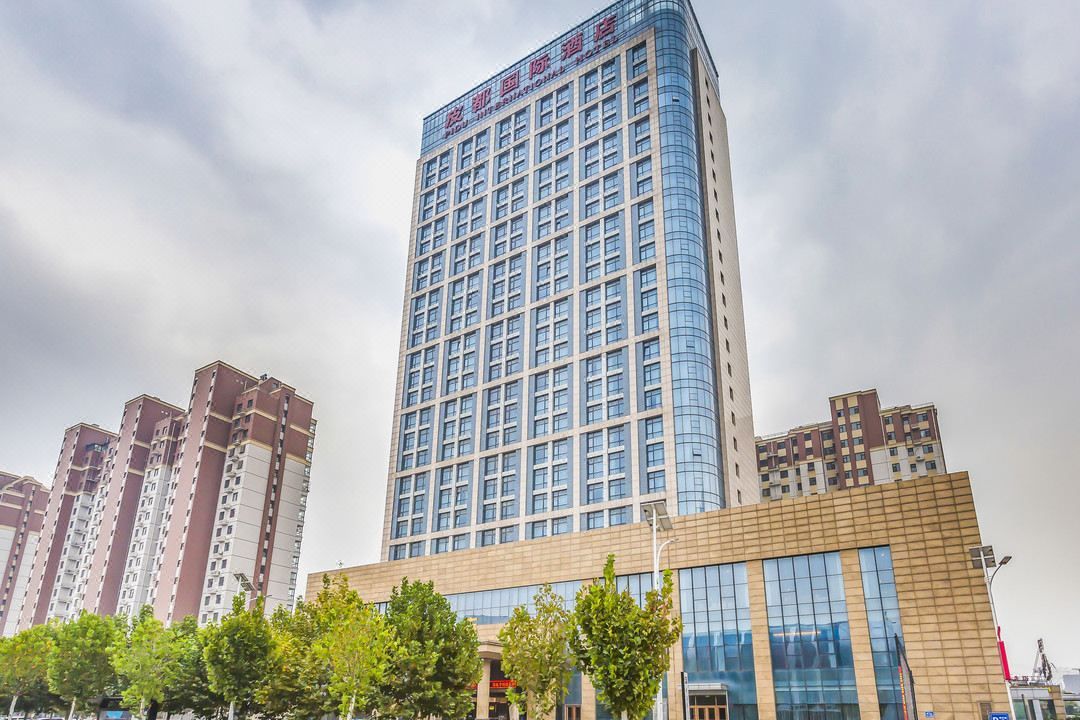 皮都国际酒店(石家庄辛集国际皮革城万达广场店)