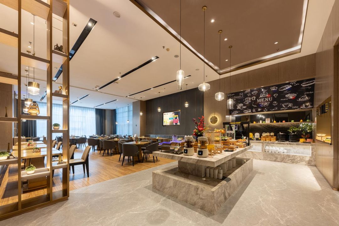 宜尚PLUS酒店(重庆南坪工商大学轻轨站店)