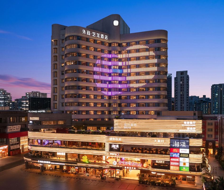 外商&middot;艺龙酒店(广州珠江新城店)