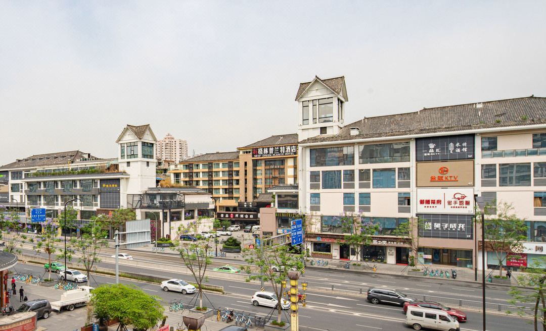 成都菱彩瀚都酒店(蜀汉路一品天下地铁站店)