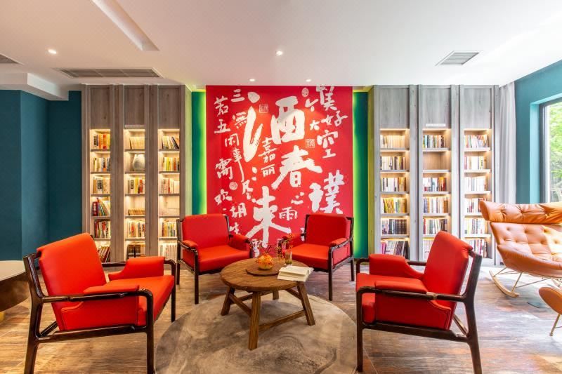 苏州华侨饭店(三香广场地铁站店)