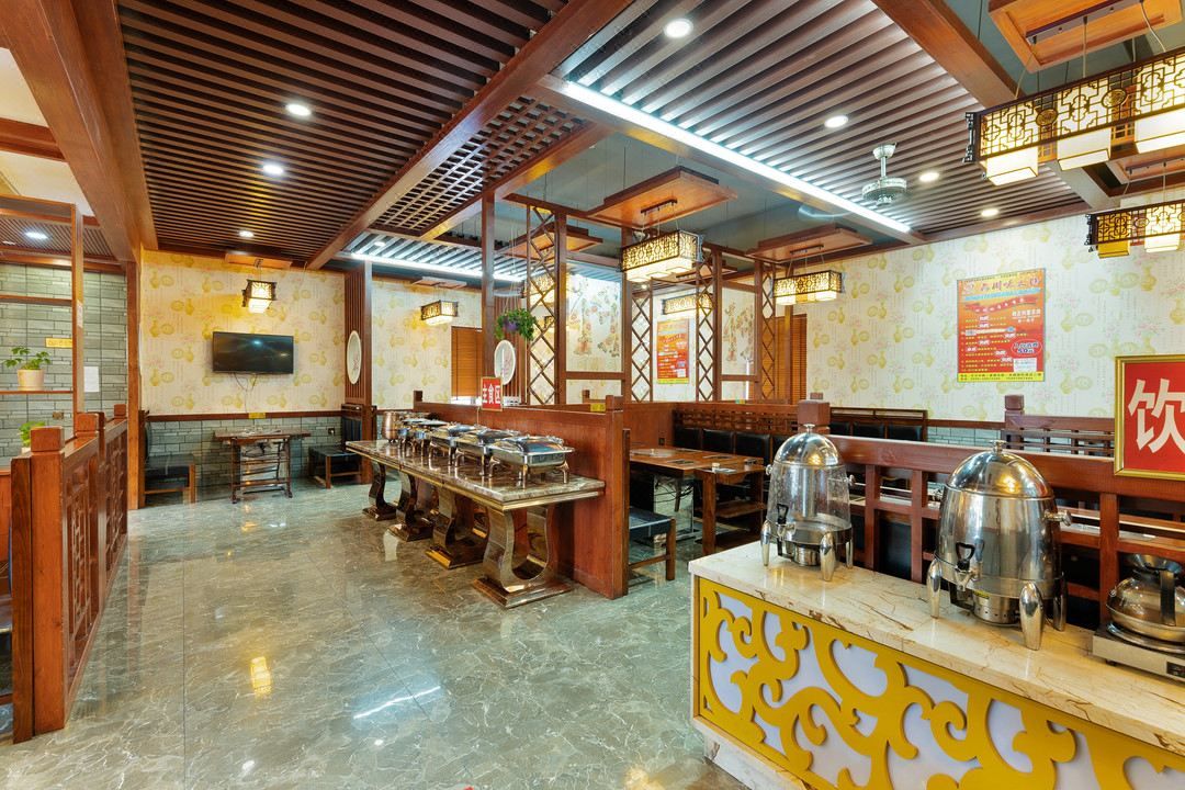 三亚兴安长峰大酒店(万象汇店)