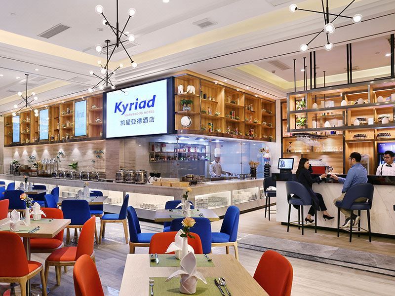 凯里亚德酒店(广州白云国际机场人和地铁站店)