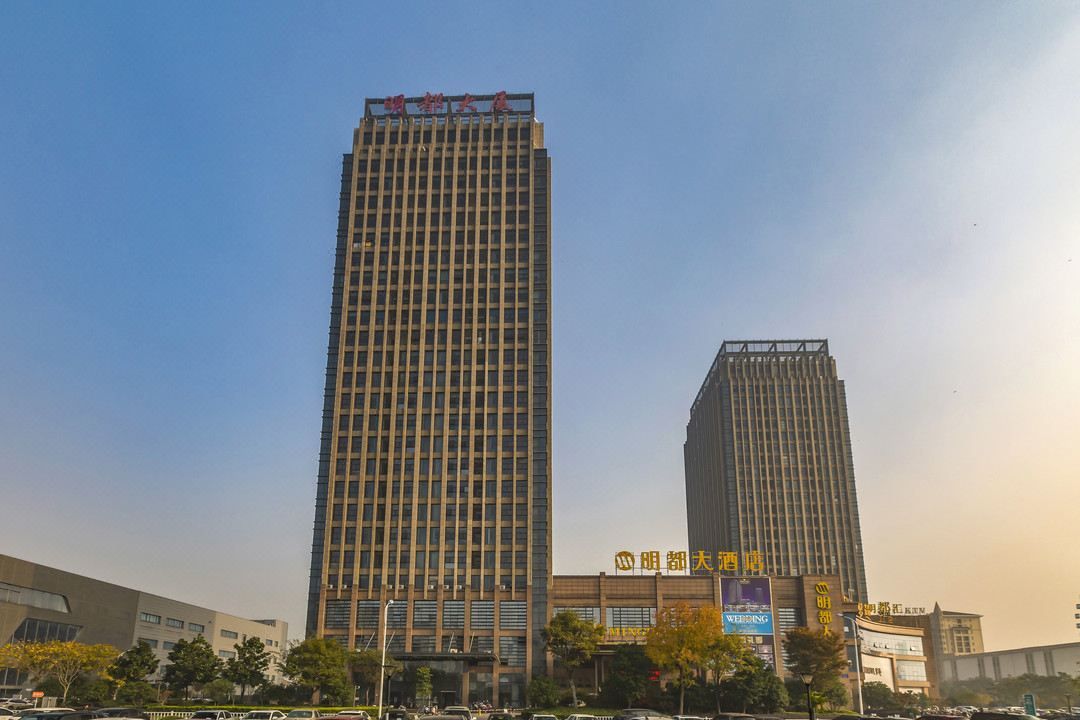 无锡明都大酒店(悦尚奥莱天一地铁站店)