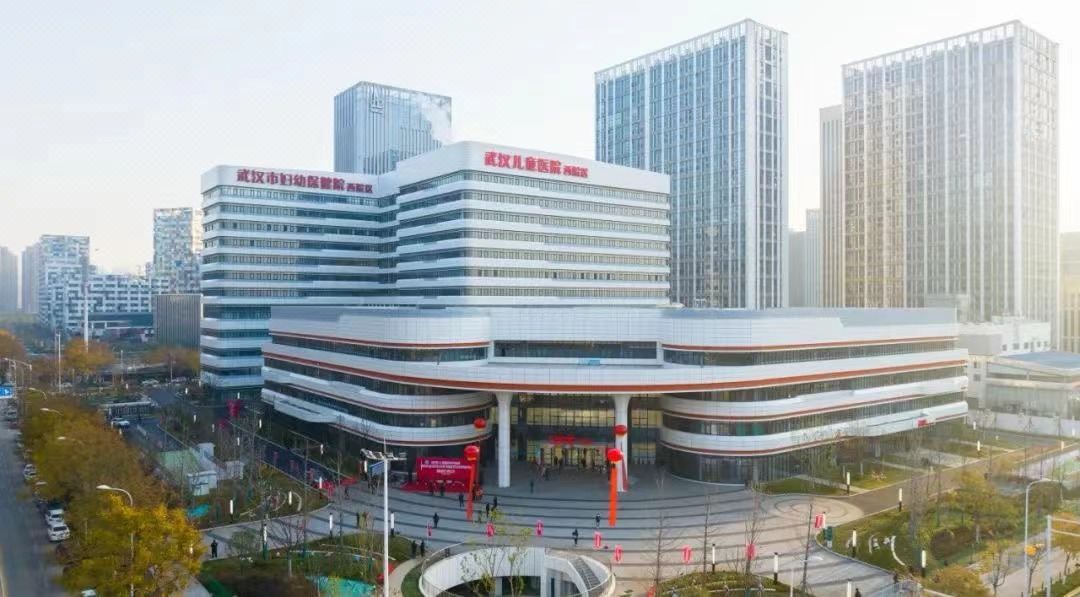 武汉经开永旺希尔顿惠庭酒店