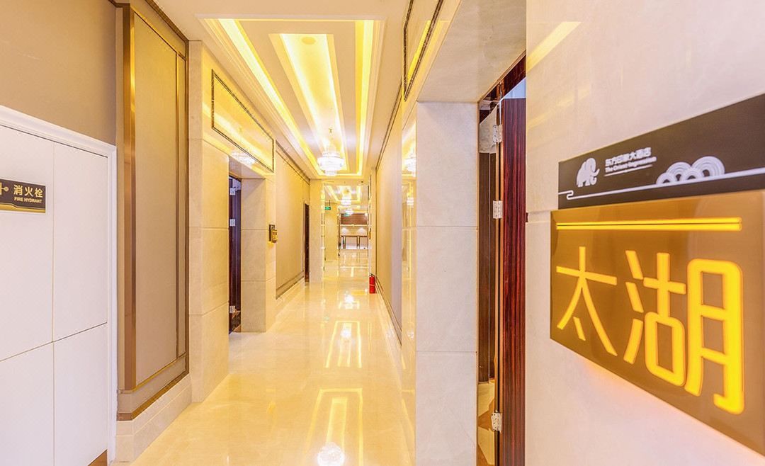 珠海东方印象大酒店(拱北口岸高铁站店)