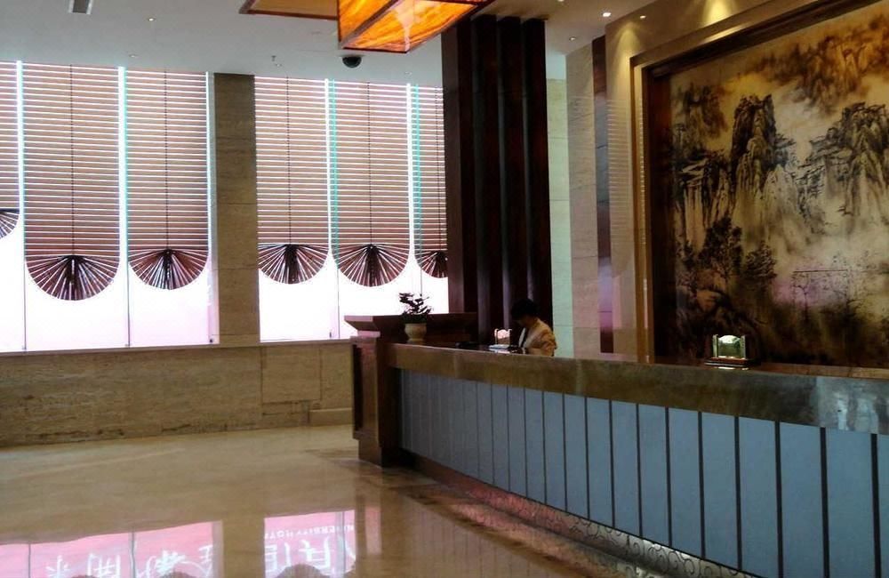 宁波大学天唯文博酒店