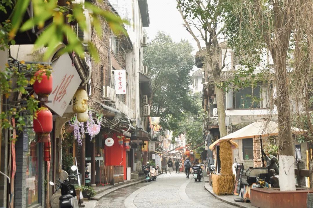 长沙宾际&middot;云端酒店(五一广场培元桥地铁站店)