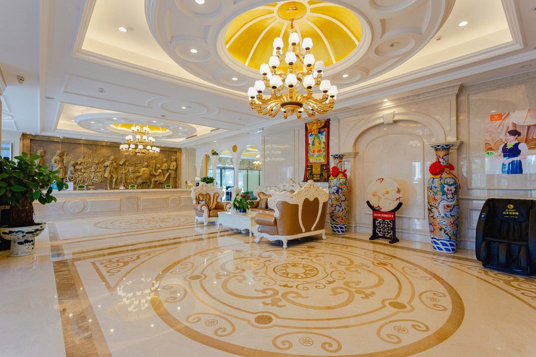 维也纳国际酒店(昆明新螺蛳湾万科魅力之城广卫地铁站店)