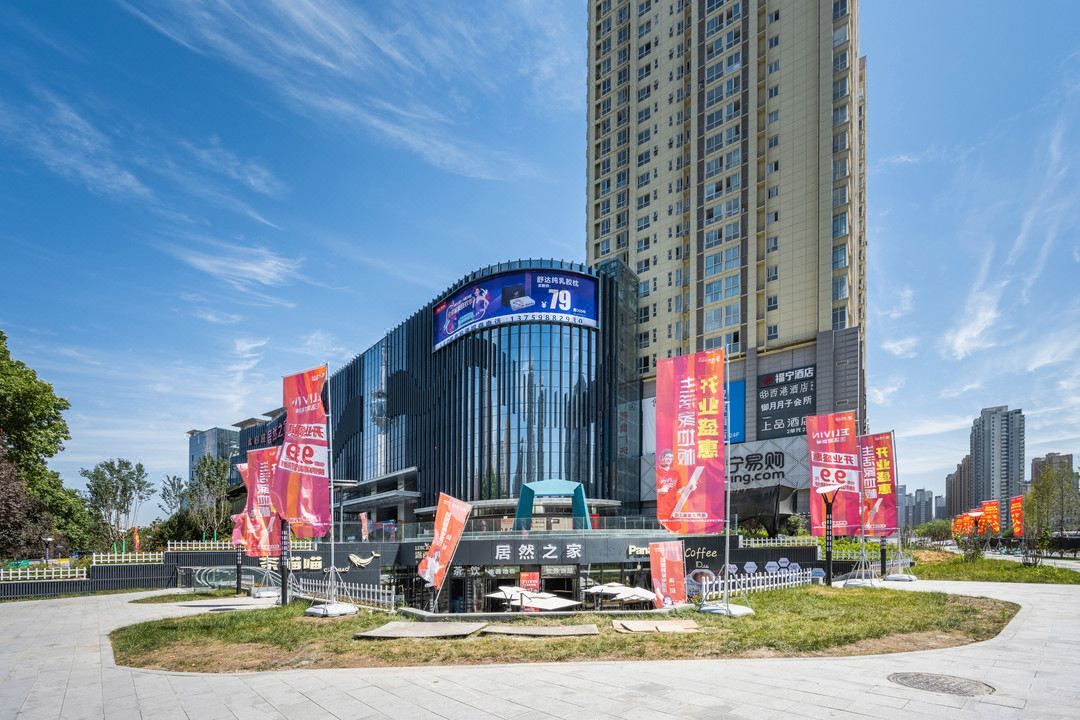 西安大雁塔曲江会议中心亚朵酒店