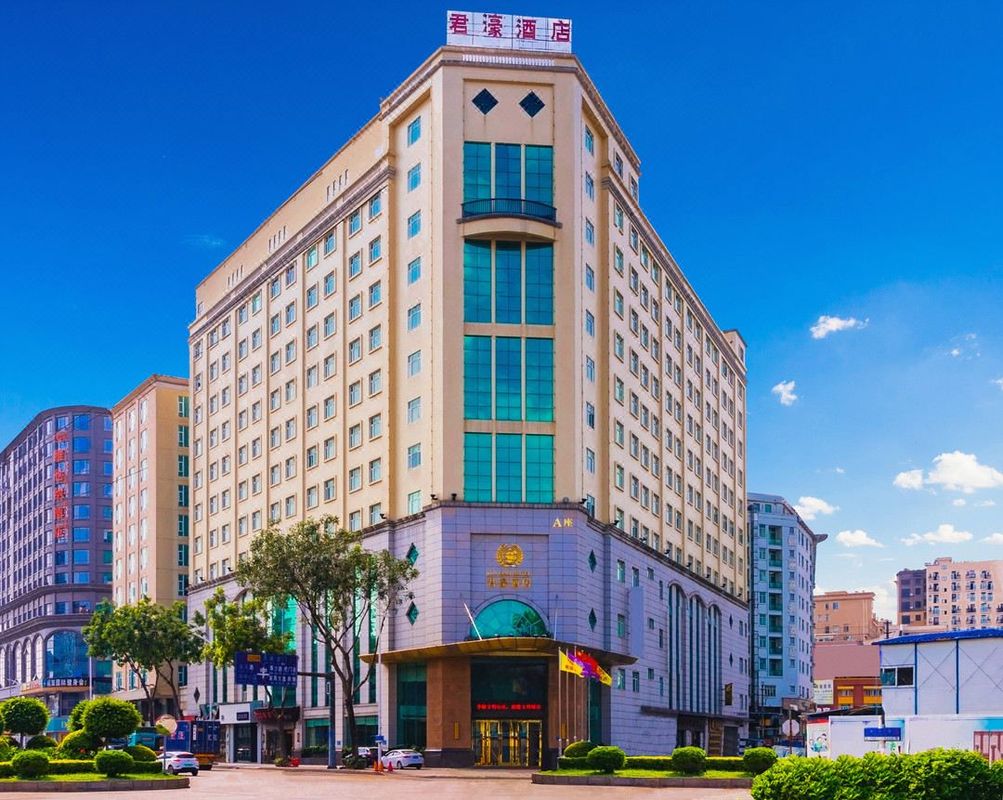 君濠酒店(国际展览中心珊美地铁站店)