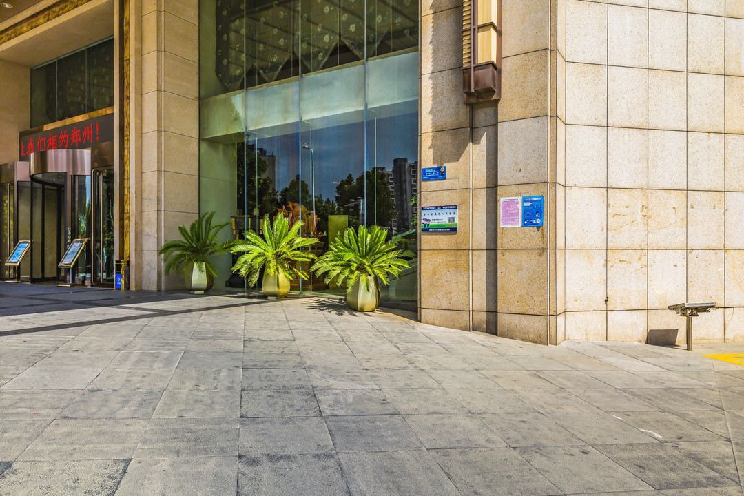 郑州东站天鹅城国际饭店