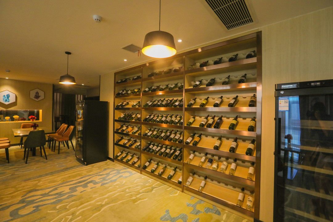 武汉悦廷酒店(汉口北地铁站店)