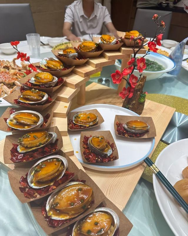 深圳坂田中成亚朵酒店