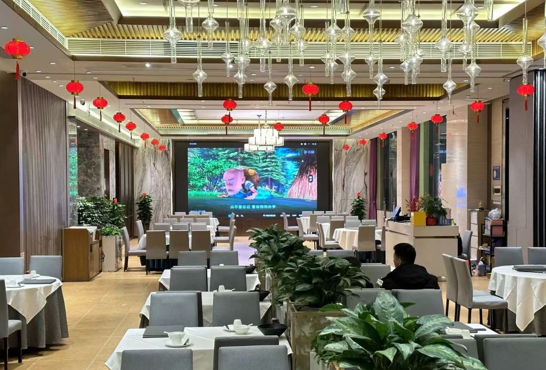 深圳坂田中成亚朵酒店