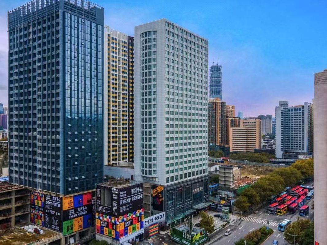 林城万宜酒店(贵阳火车站地铁站青云市集店)