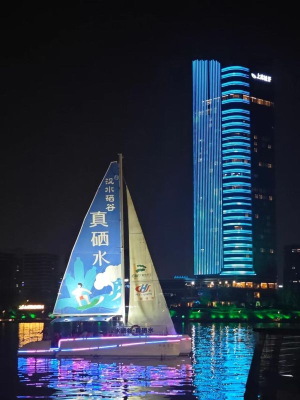 美豪丽致酒店(西安欧亚国际浐灞半岛店)
