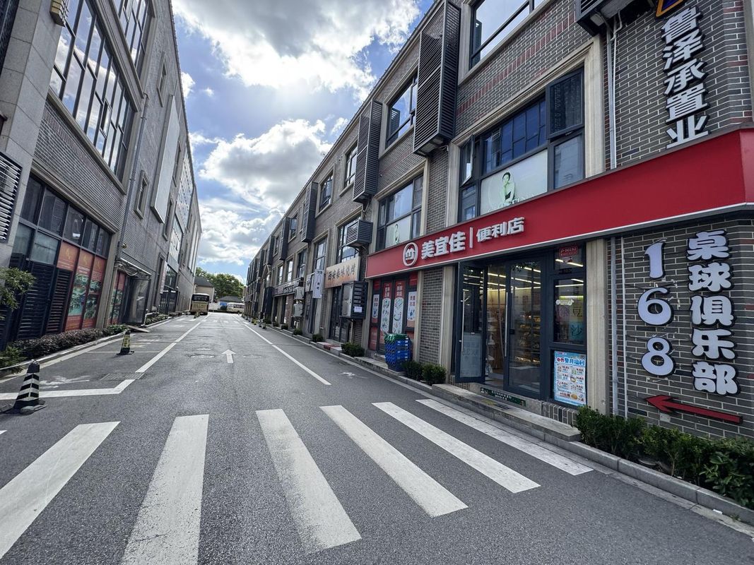 上海浦东川沙智选假日酒店