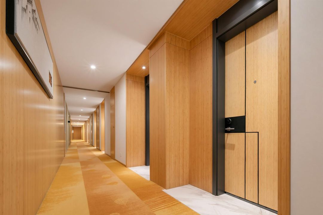 建国璞隐酒店(武汉中南路店)