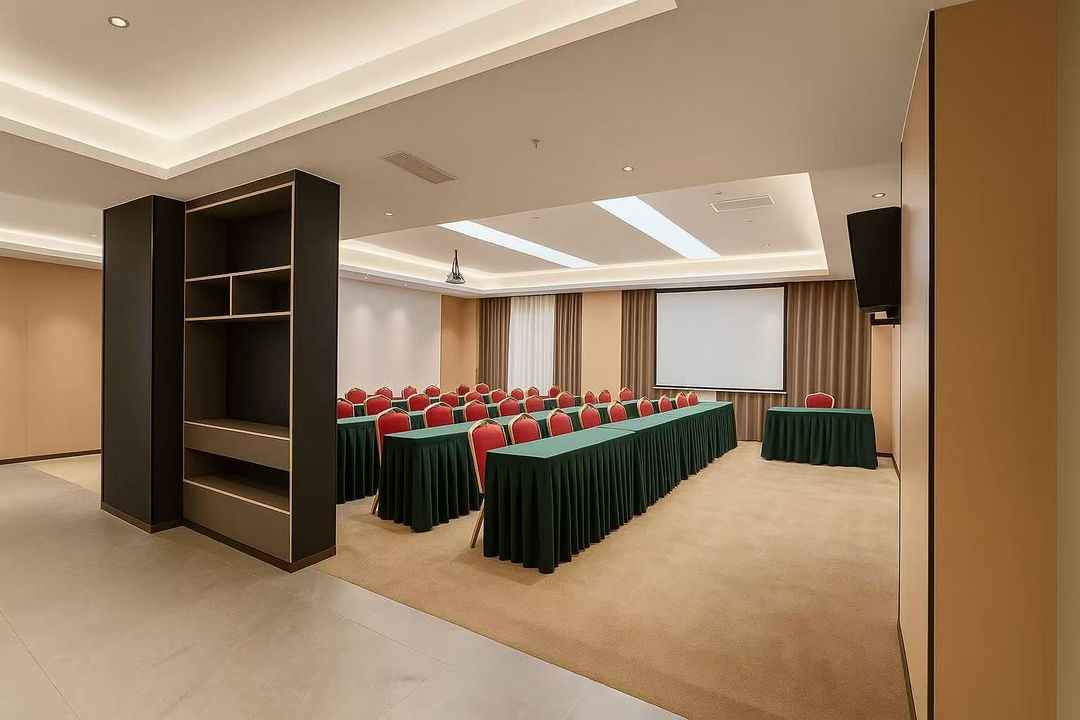 厦门&middot;西也假日 XIYE HOLIDAY HOTEL设计师酒店(集美园博苑店)