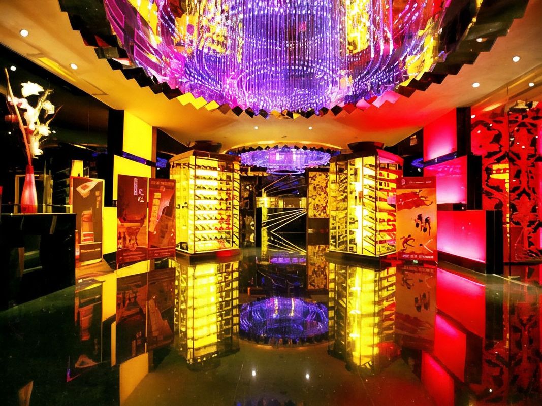 华庭花园酒店(东莞厚街国际展览中心店)