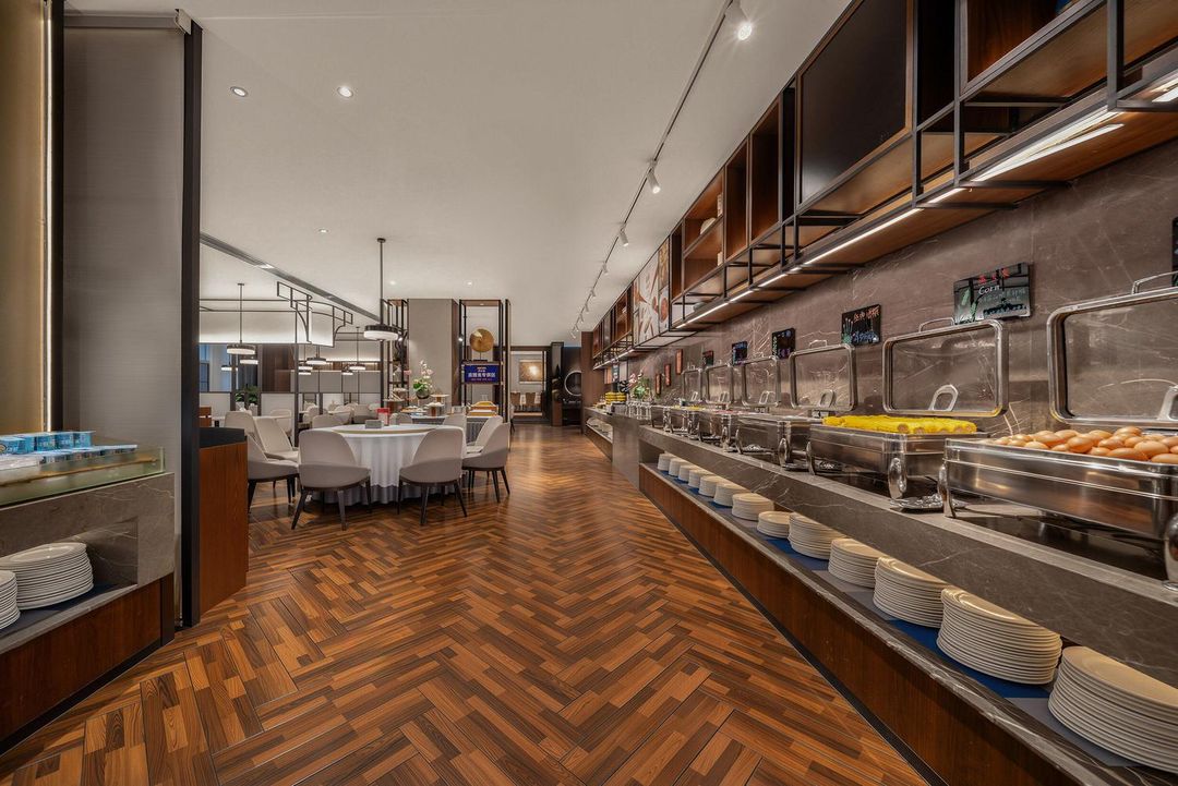 长沙延年世纪酒店(国防科技大学四方坪双拥地铁站店)