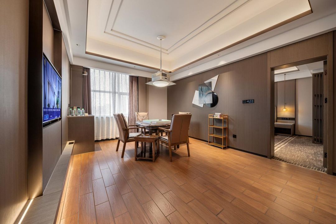 长沙延年世纪酒店(国防科技大学四方坪双拥地铁站店)