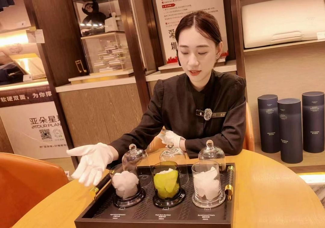 深圳南山豪方天际亚朵S酒店