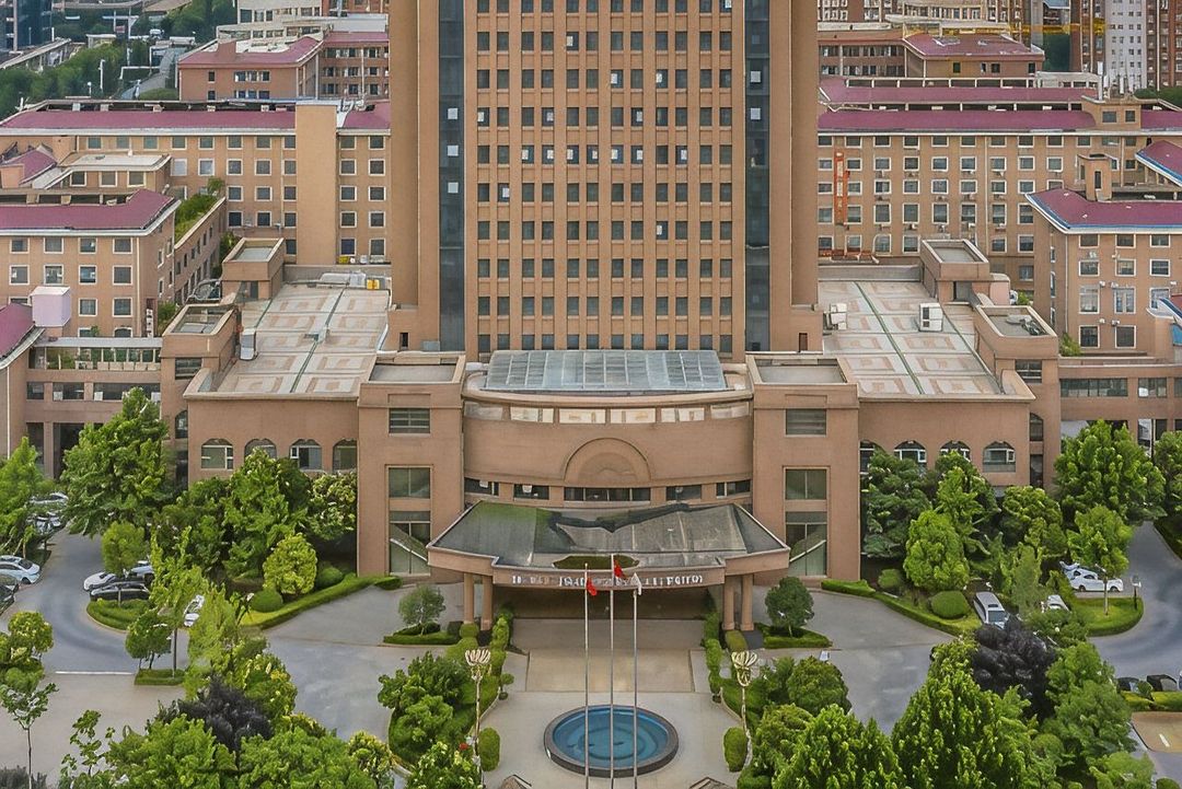 华裕建国酒店(巩义市政府店)