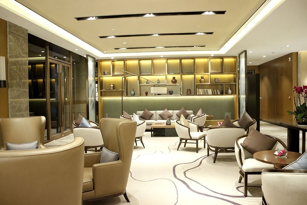 昆明健兴利翡翠酒店(富康城购物中心玉缘路地铁站店)