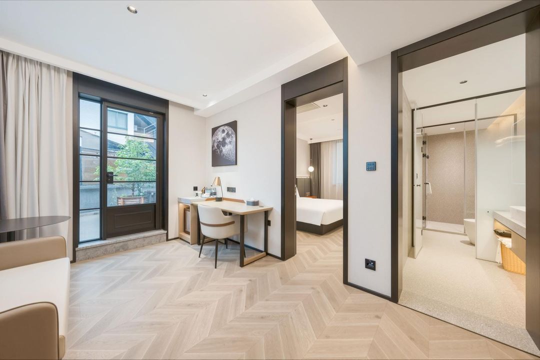 徐州苏宁广场淮海路亚朵S酒店