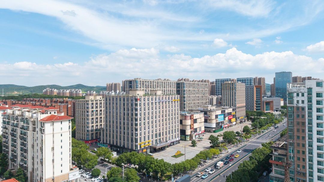 美丽豪酒店(南京江宁麒麟门地铁站店)