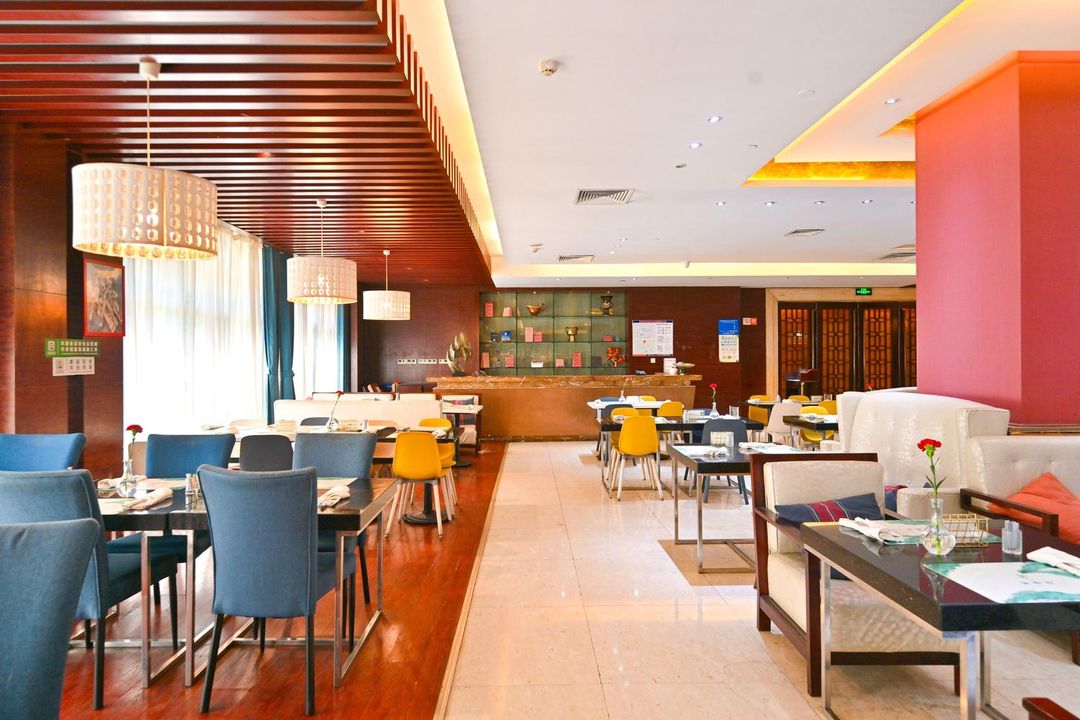 南京九华饭店(九华山地铁站店)