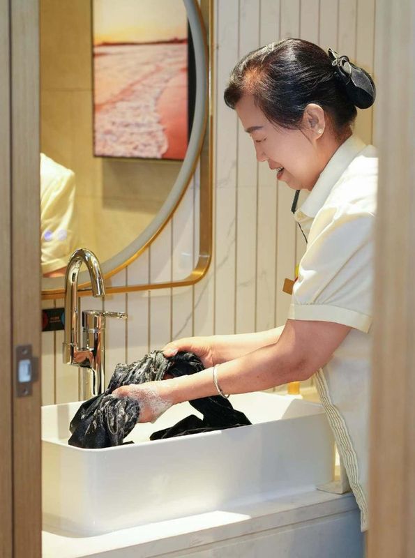 维也纳国际酒店(西安锦业路环贸中心店)