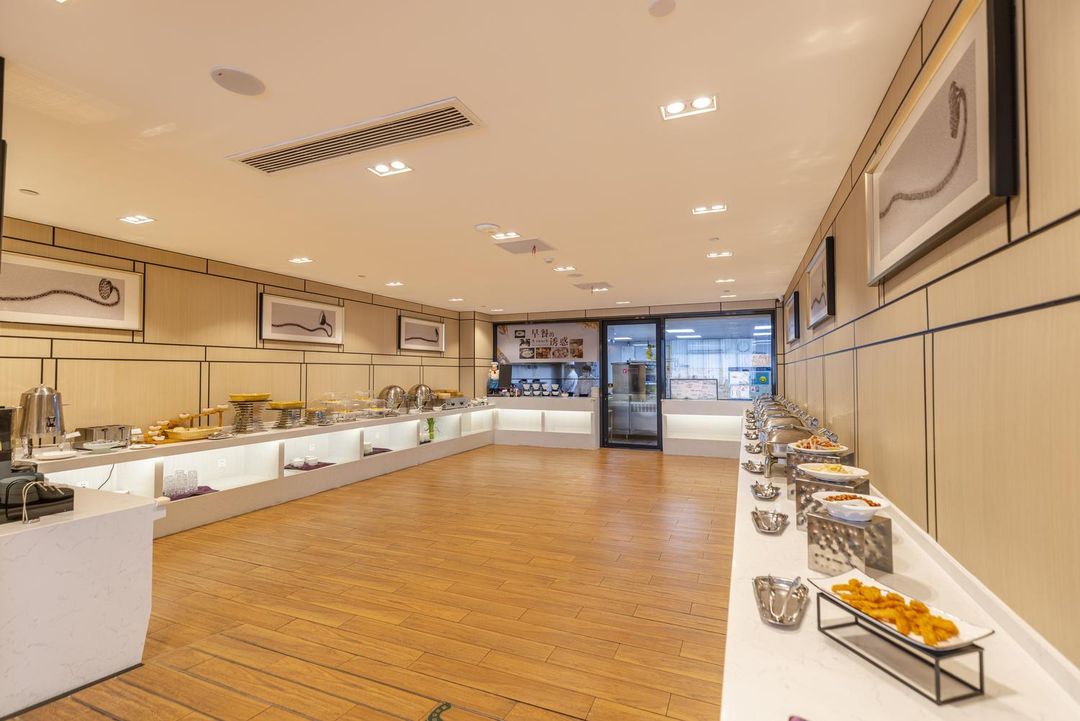 上海嬉帝酒店(滴水湖临港店)