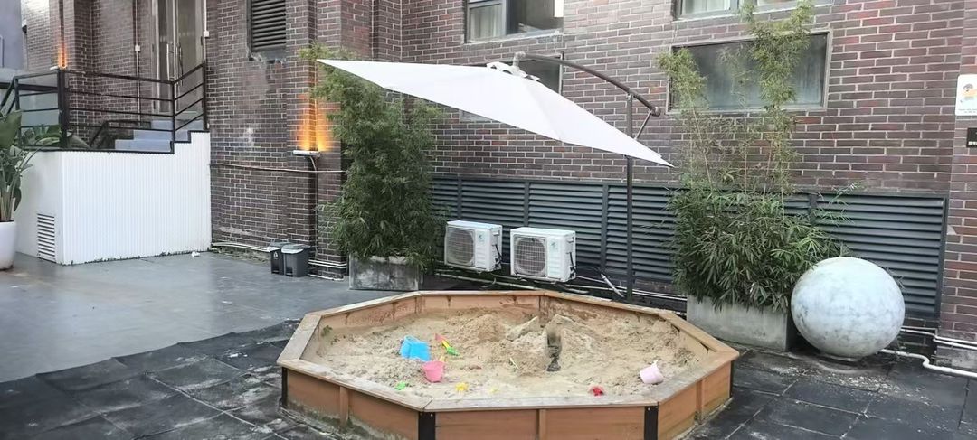 珠海情侣路日月贝大剧院智选假日海景酒店