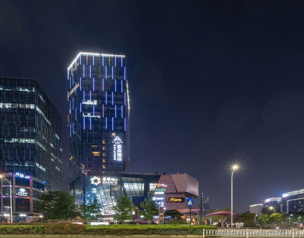 杭州滨江奥体亚朵酒店