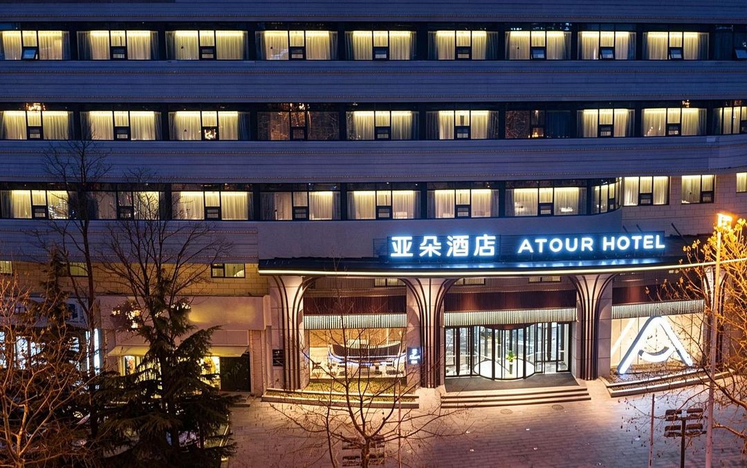 青岛五四广场第三海水浴场亚朵酒店