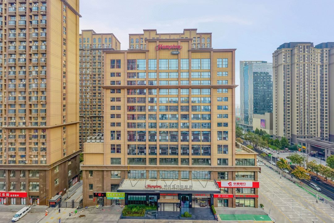 郑州高新希尔顿欢朋酒店