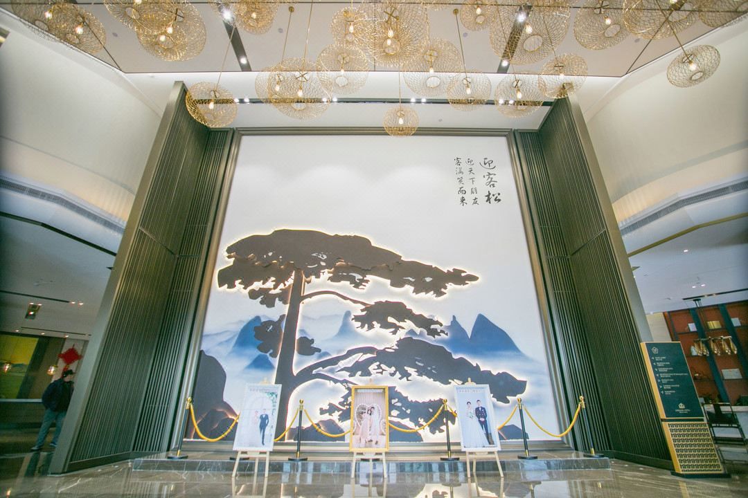 合肥凌冠大酒店(经开区翡翠湖大学城店)